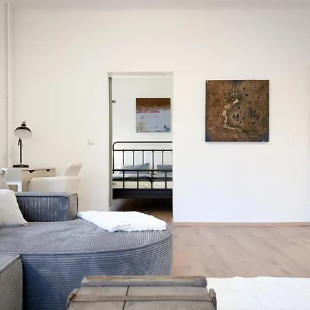 Apartment 3 Apartments Fuer 2-12 Gaeste In Bad Wildbad, 10 Min Zur Sommerbergbahn *