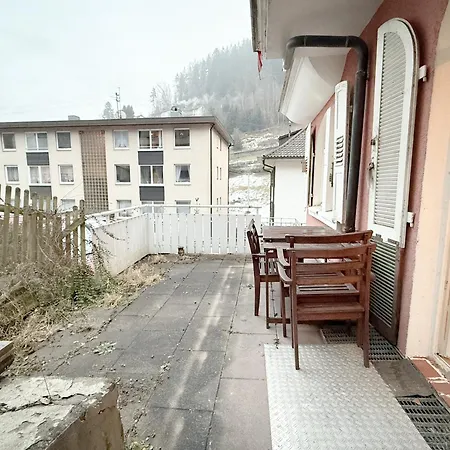 Apartment 3 Apartments Fuer 2-12 Gaeste In Bad Wildbad, 10 Min Zur Sommerbergbahn Bad Wildbad